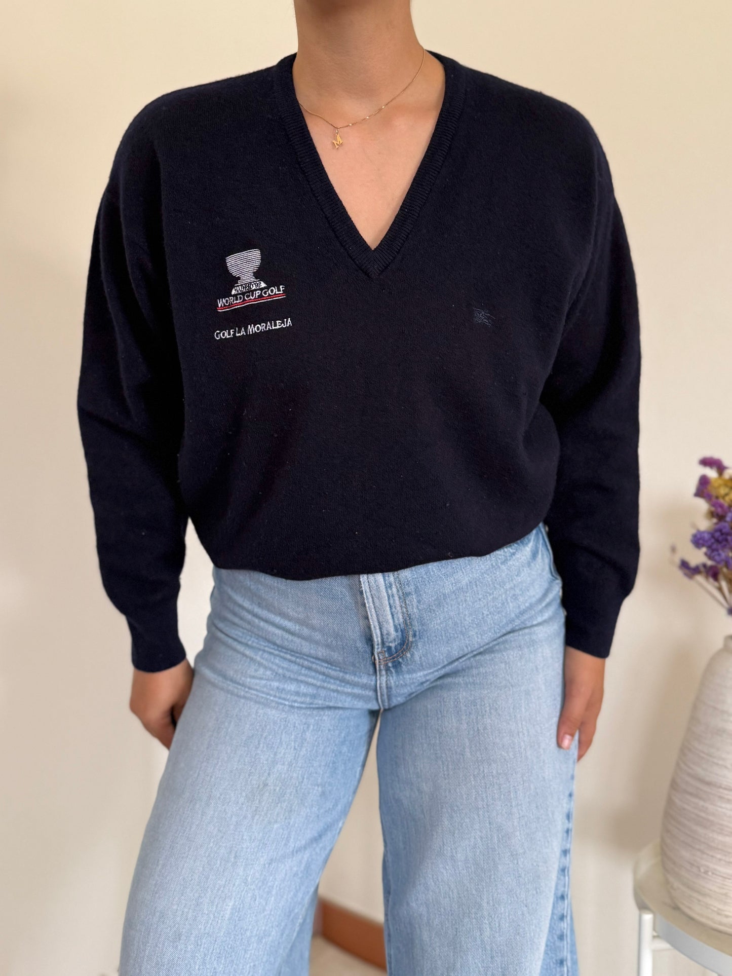 Burberry V-neck Knit Sweater 55% Lambswool 10% Angora