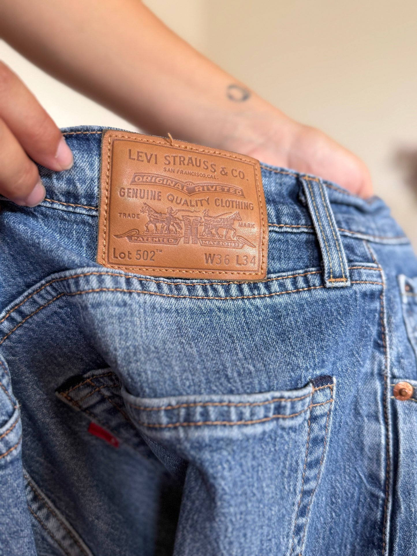 Calças Levi's 502