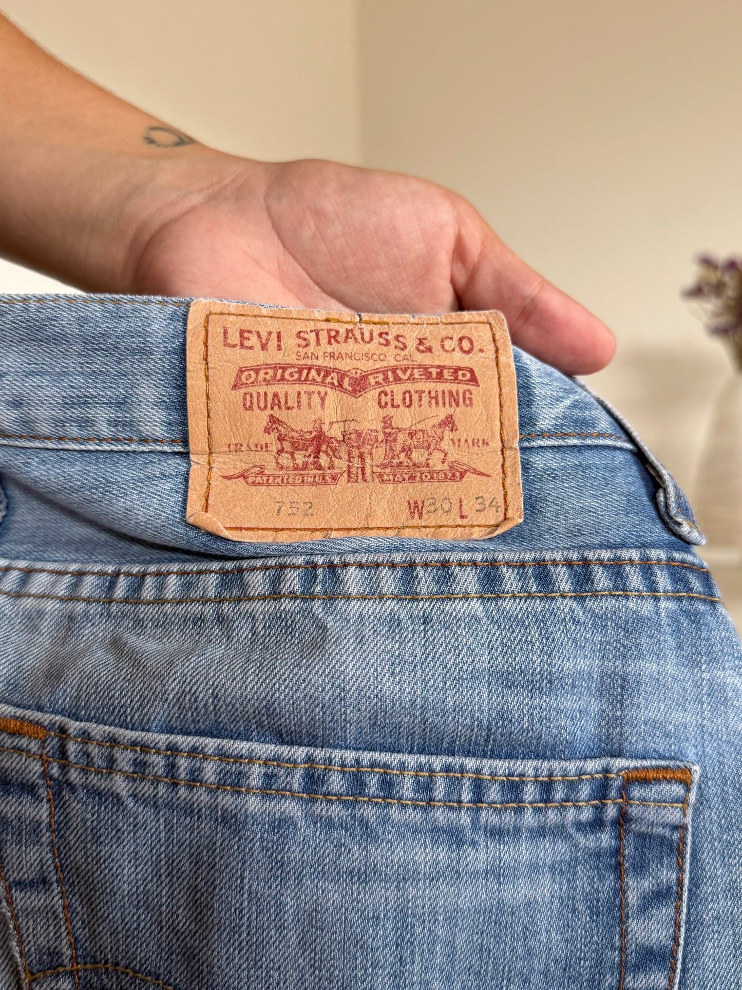 Calças Levi's 752
