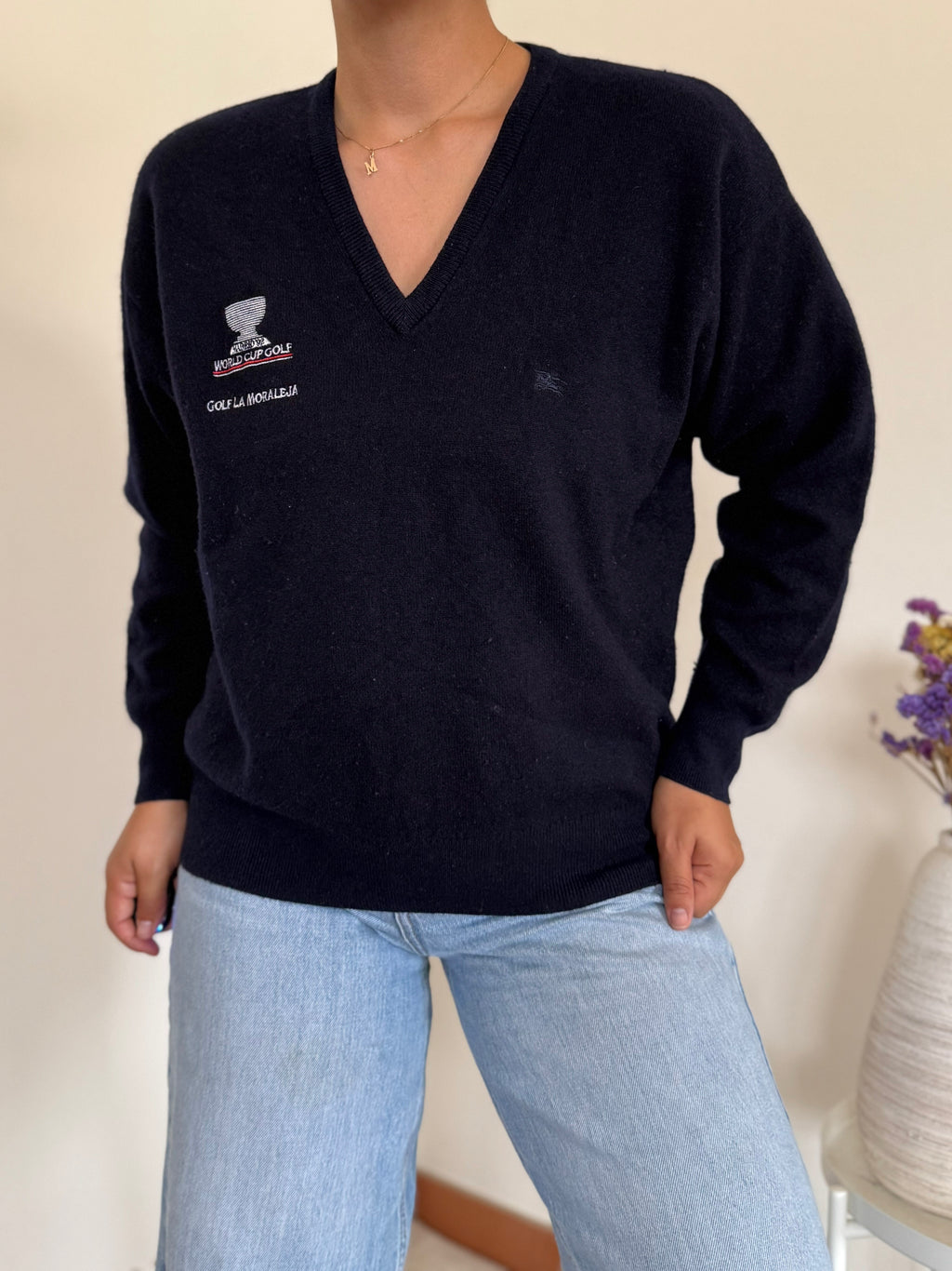 Burberry V-neck Knit Sweater 55% Lambswool 10% Angora