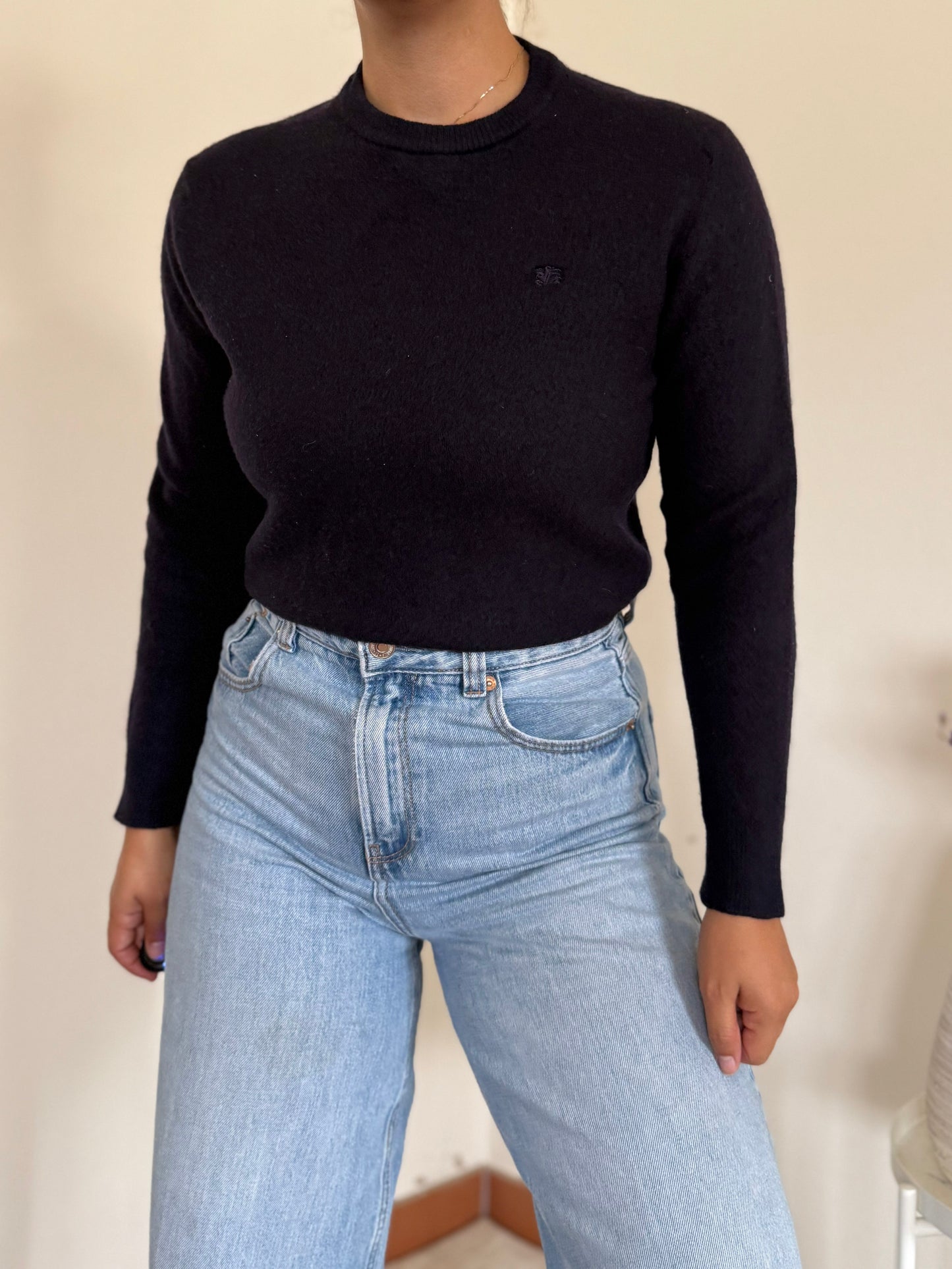 Burberry V-neck Knit Sweater em lã