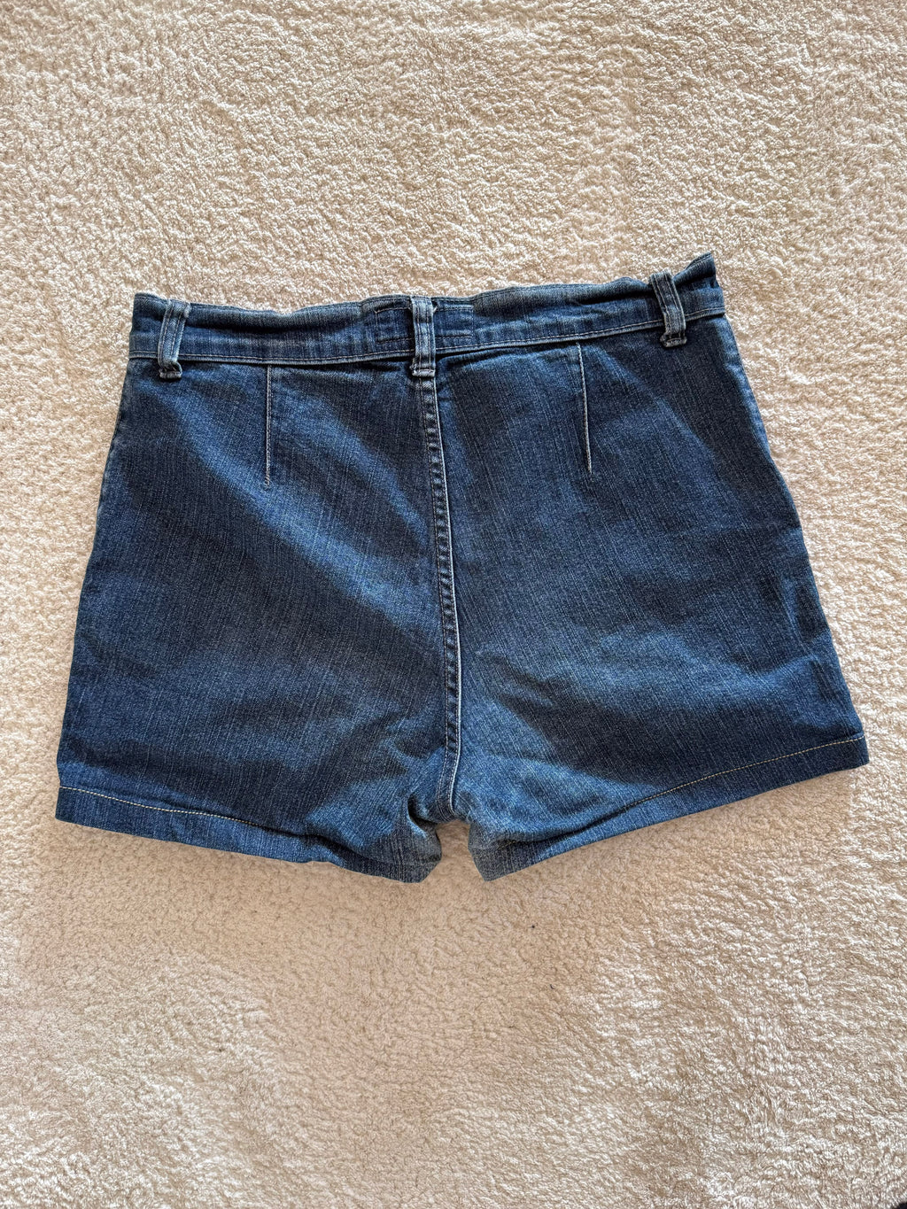 Calções Vintage Guess