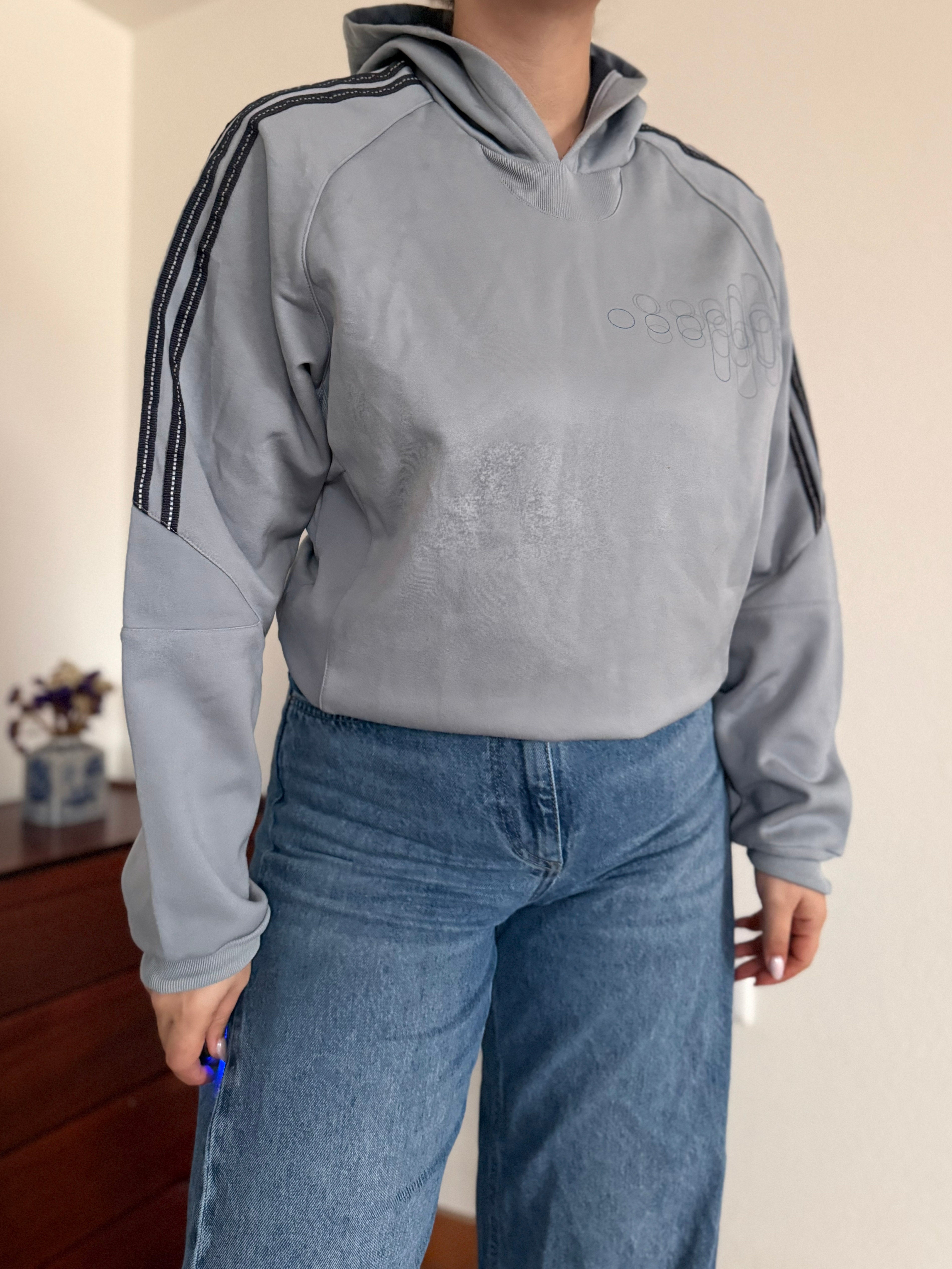 Adidas Sweatshirt