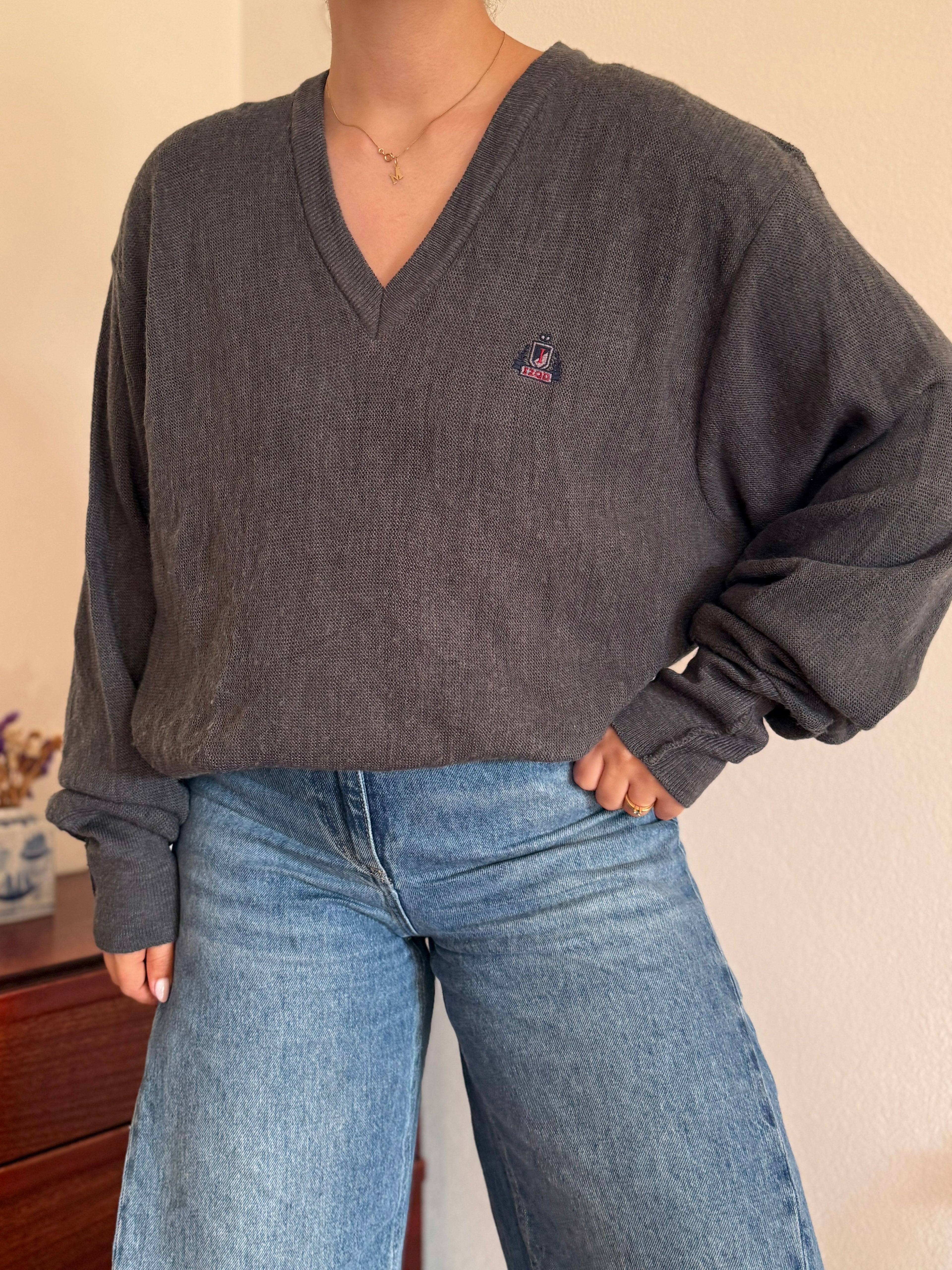 Izod/Lacoste V-Neck Knit Sweater 100% Acrylic