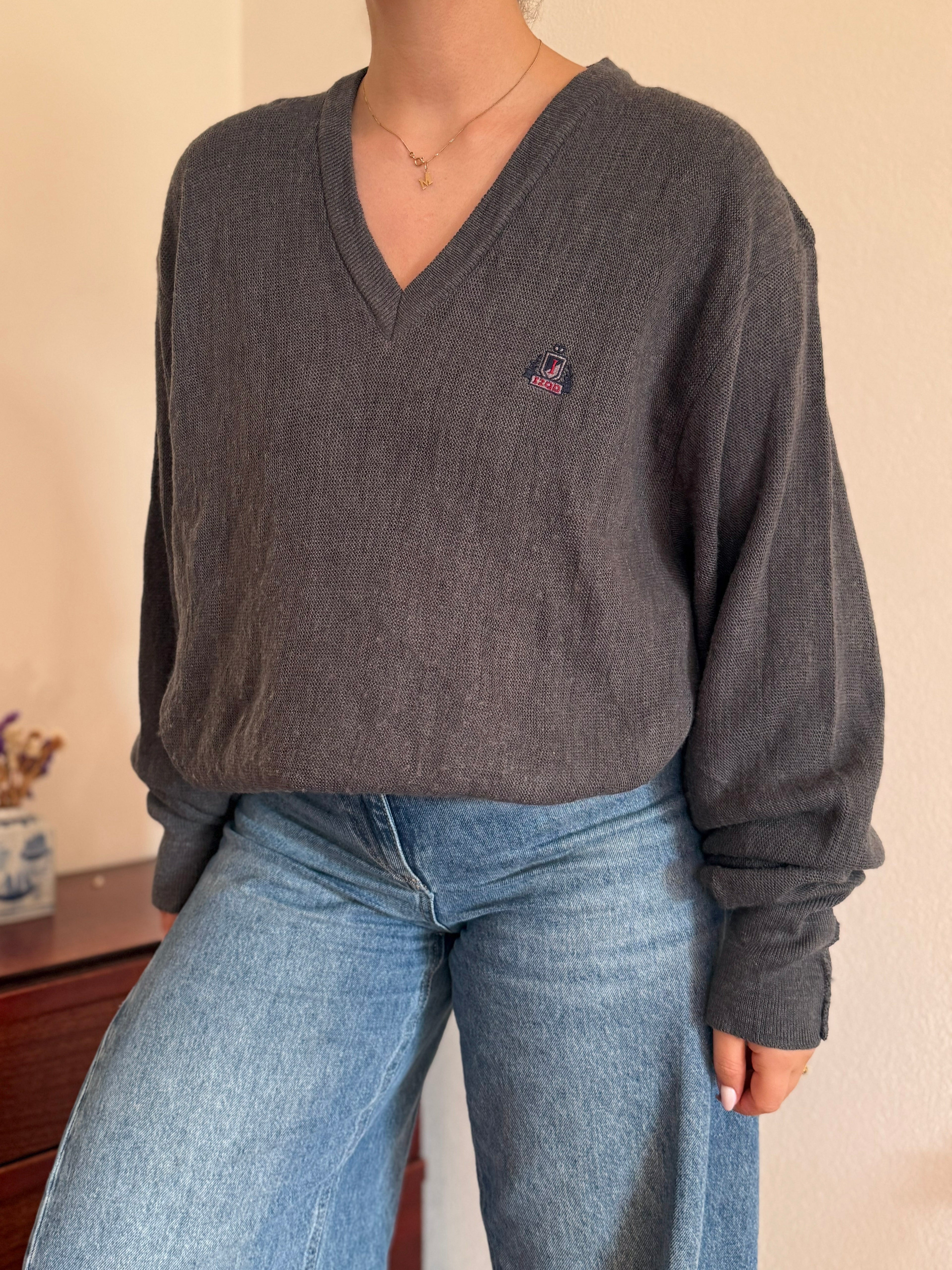 Izod/Lacoste V-Neck Knit Sweater 100% Acrylic