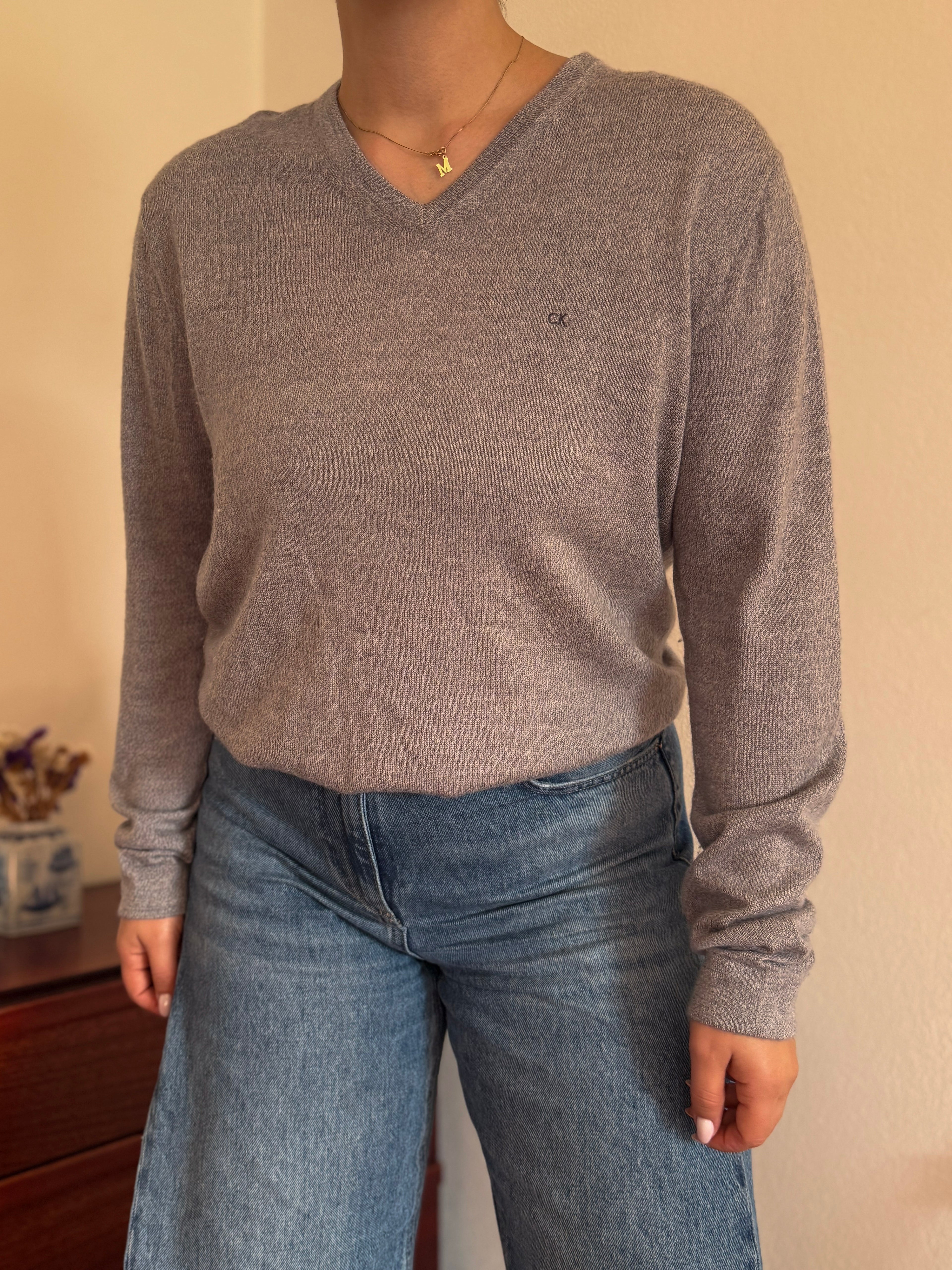 Calvin Klein V-Neck Knit Sweater Italian Merino Wool