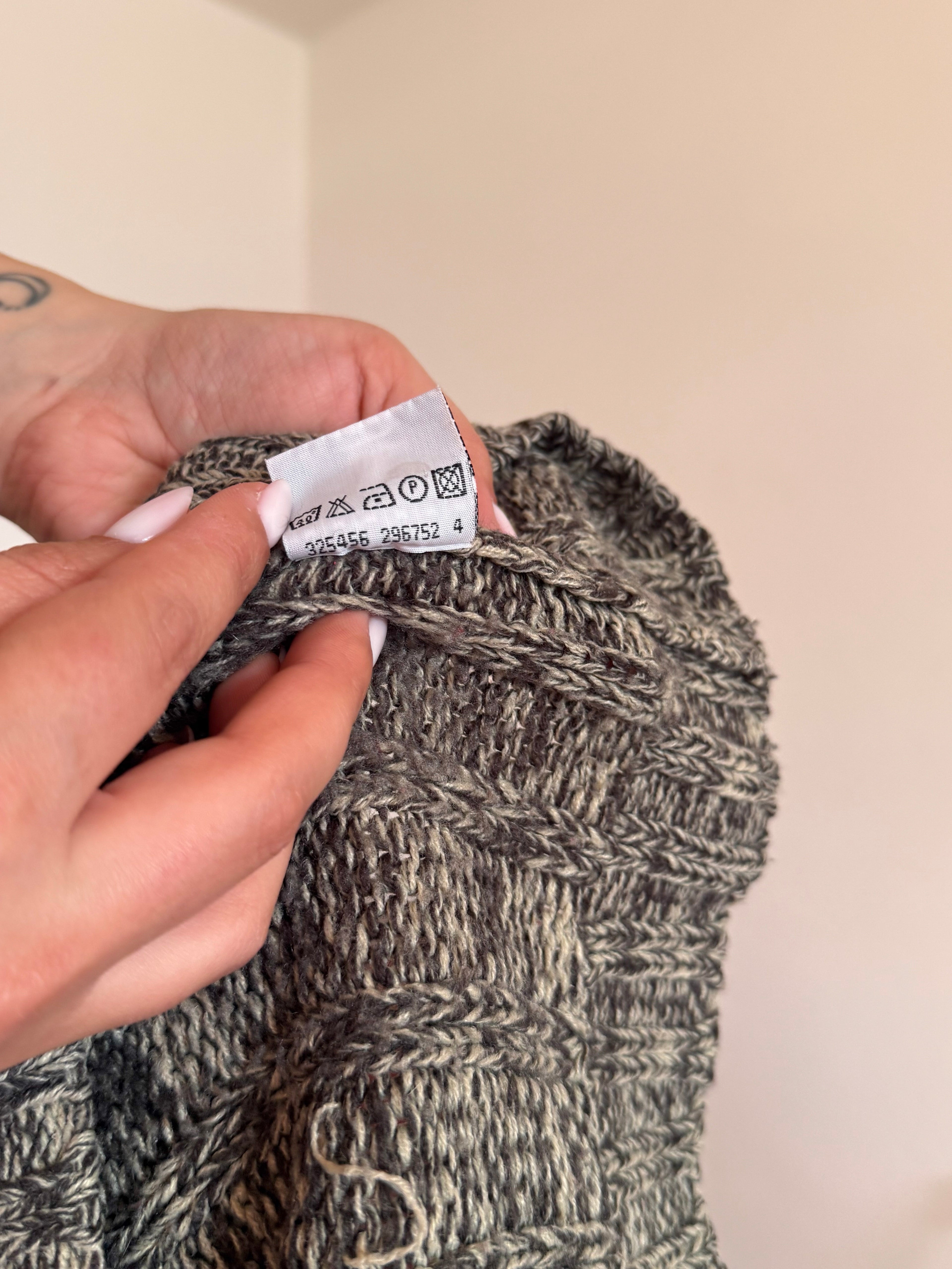 Vintage High Neck Sweater 100% Acrylic