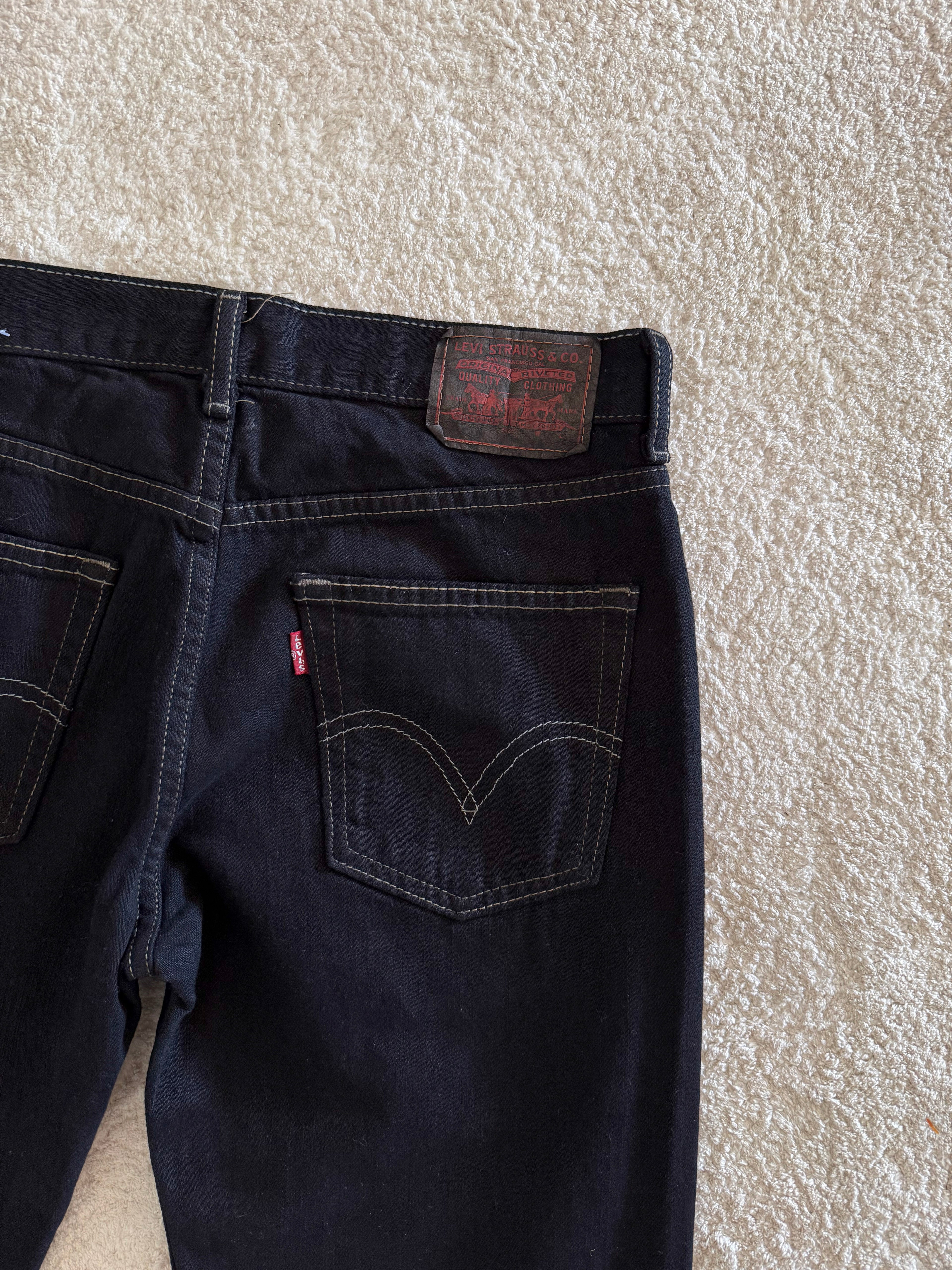 Vintage Levi's Jeans 514 Slim Straight