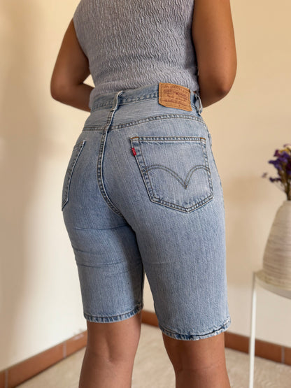 Calções Levis
