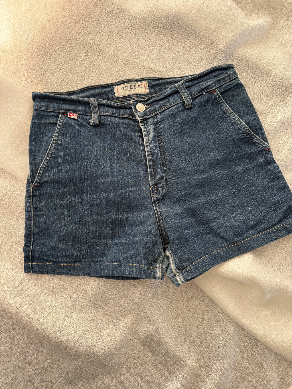 Calções Vintage Guess