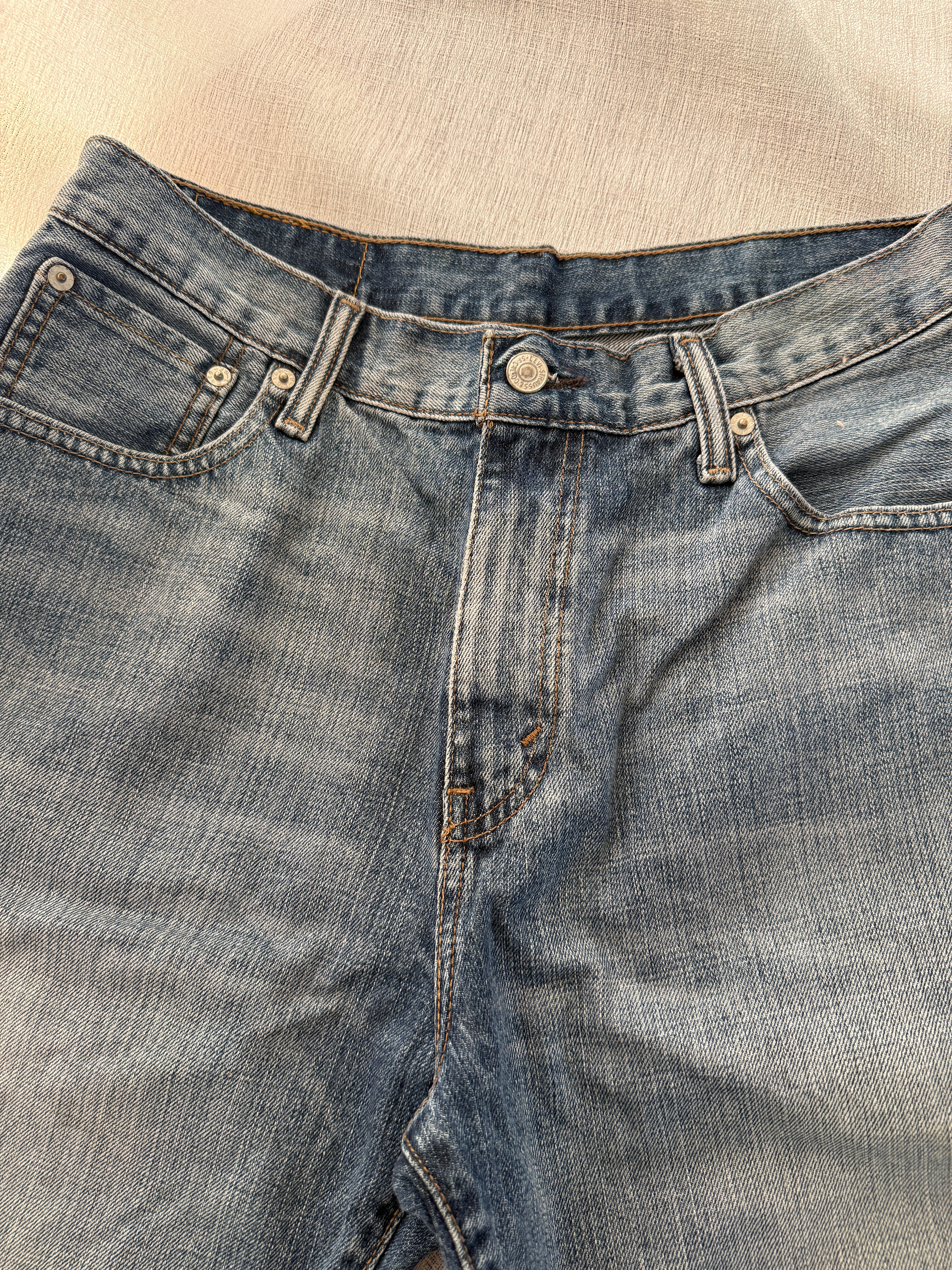 Calções Vintage Levi's 569 W30