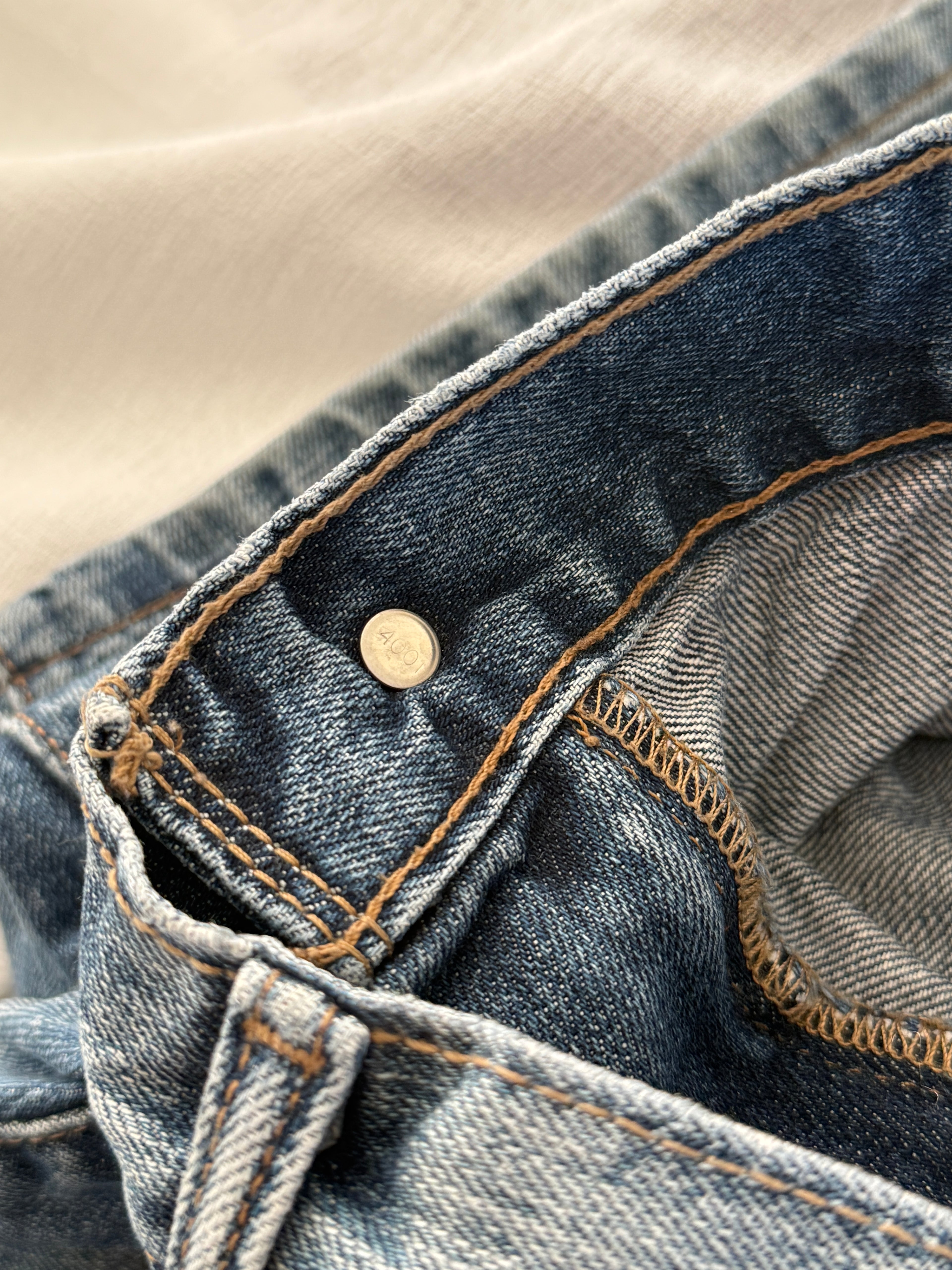 Calções Vintage Levi's 569 W30