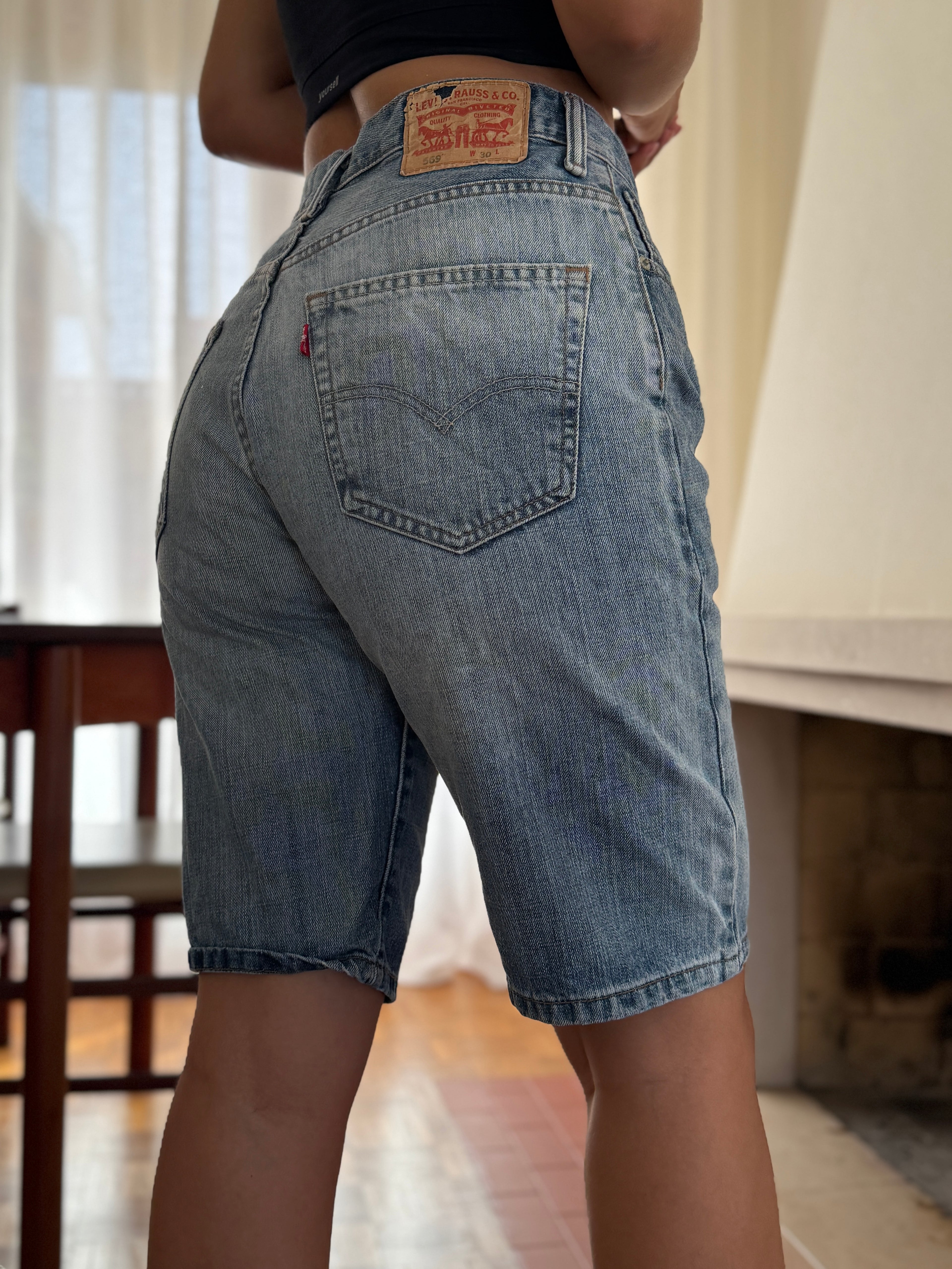 Calções Vintage Levi's 569 W30