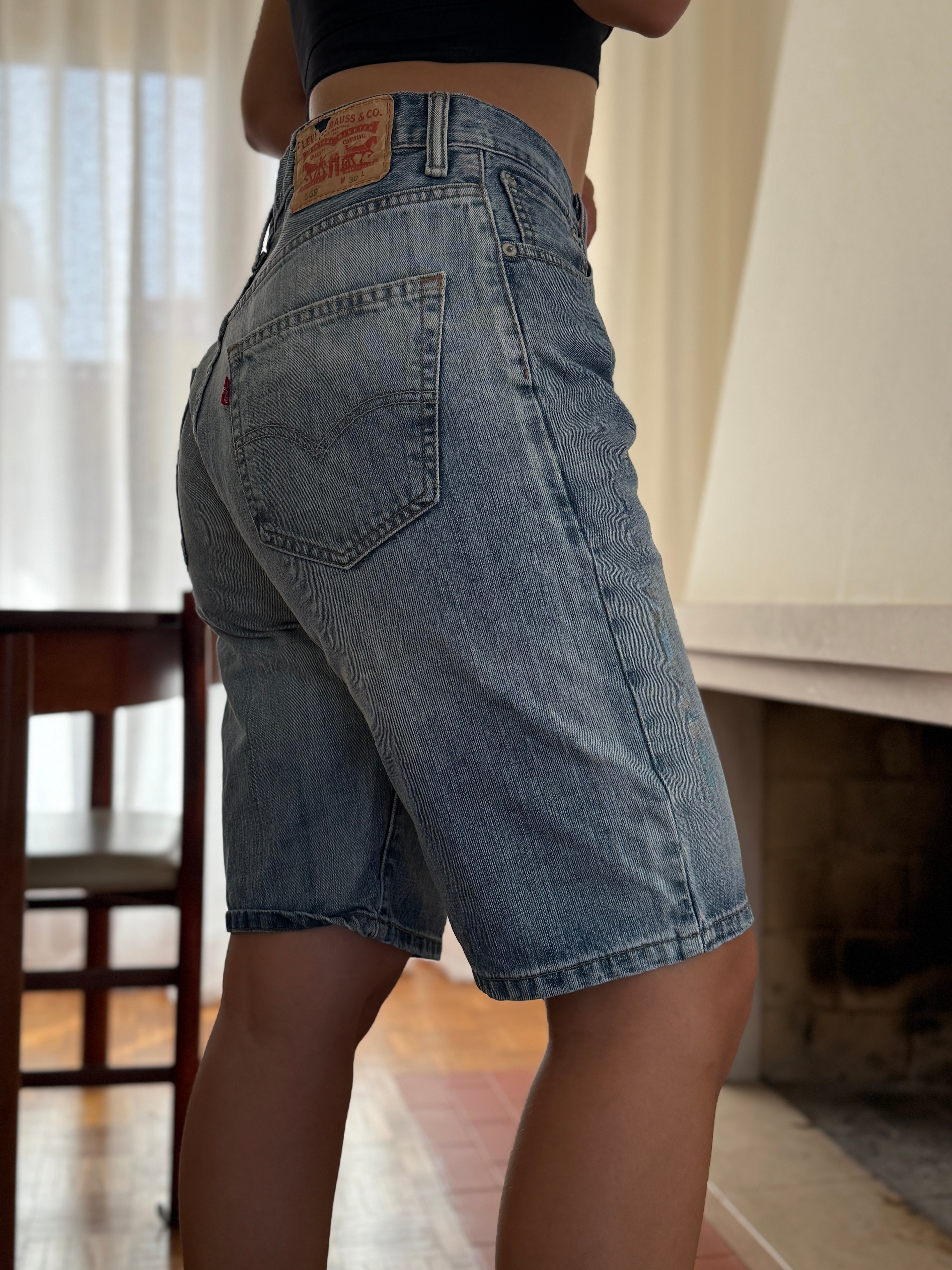 Calções Vintage Levi's 569 W30