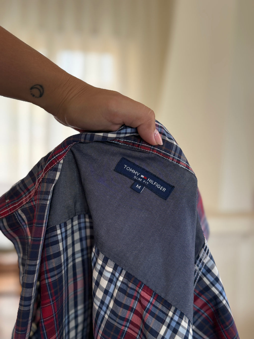 Camisa Tommy Hilfiger - Tamanho M