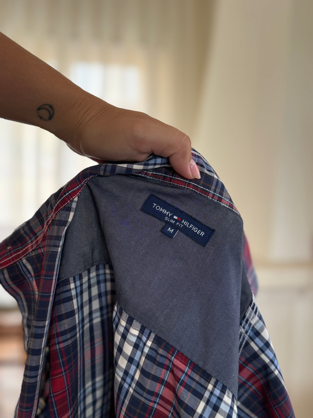 Camisa Tommy Hilfiger - Tamanho M