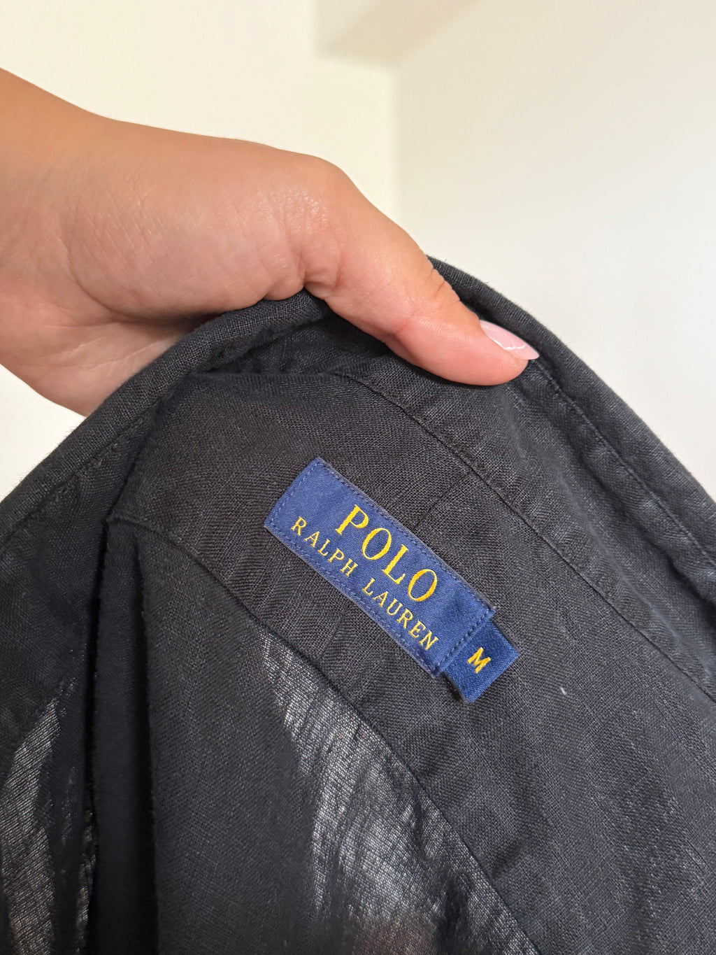 Camisa Polo Ralph Lauren em Linho – Preta (M)