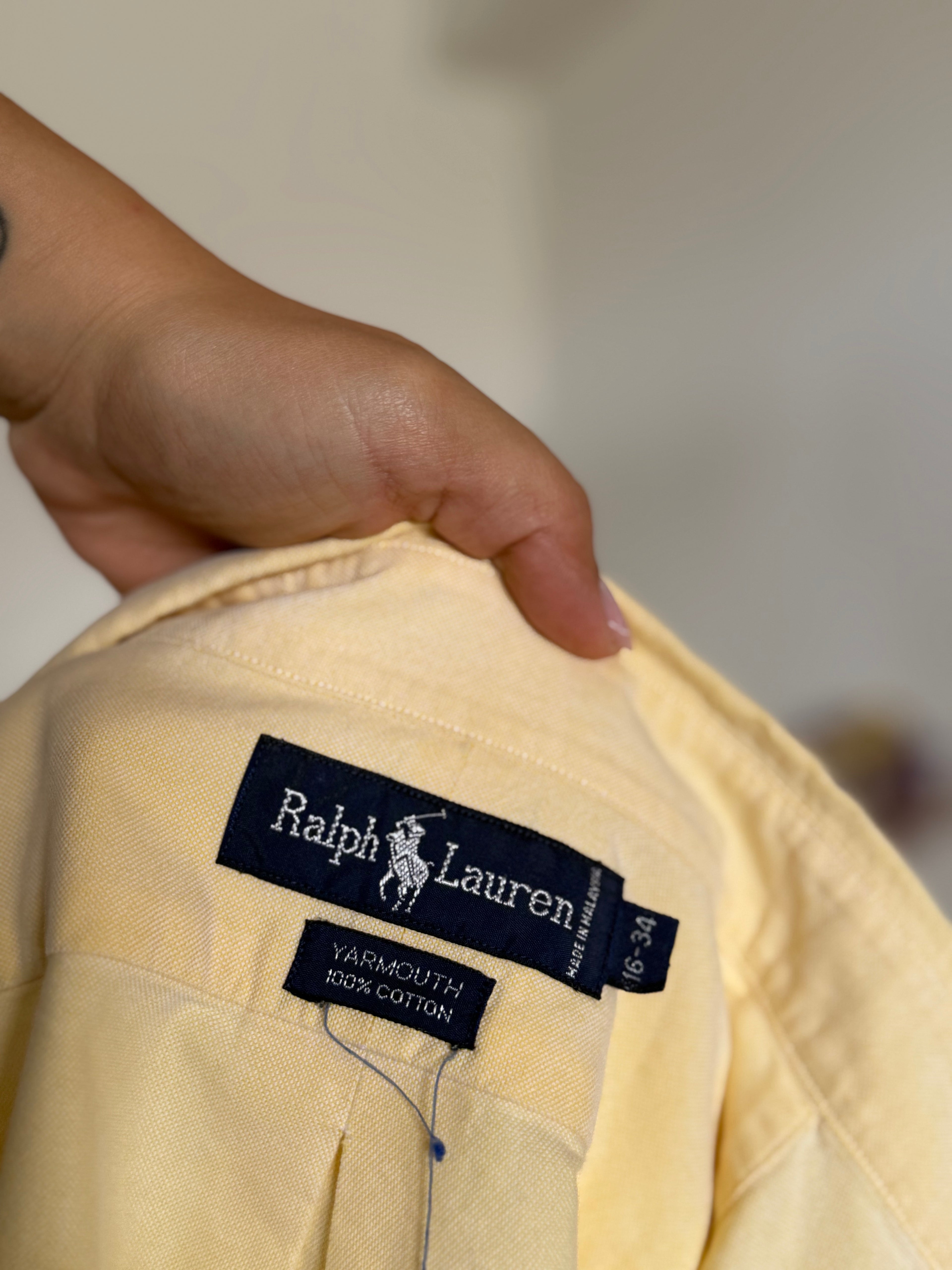 Camisa Ralph Lauren "Yarmouth" em Algodão – Amarela (Tam. 16 / L)
