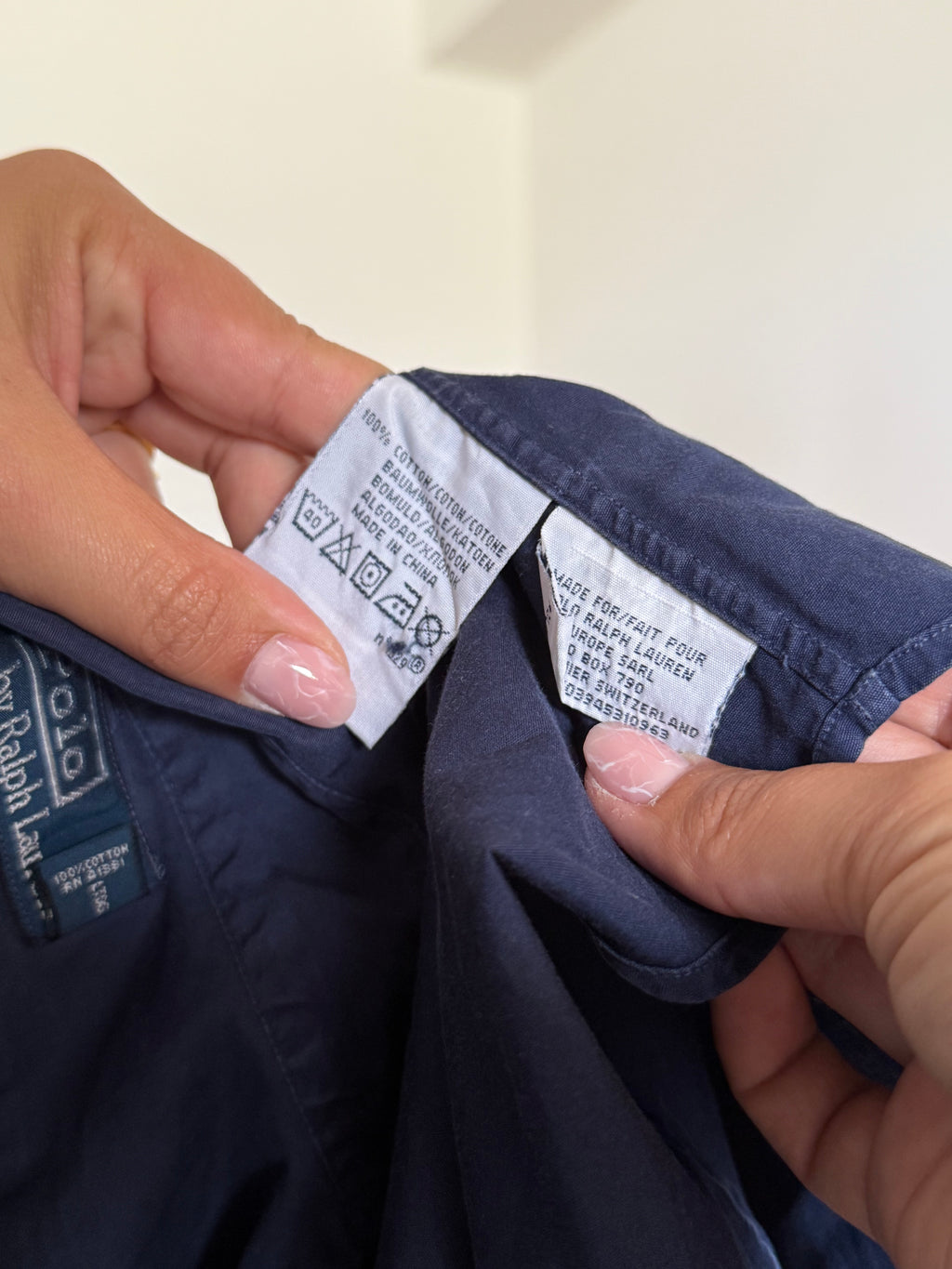 Camisa Polo Ralph Lauren Custom Fit em Algodão – Azul c/ Logo Vermelho (S)